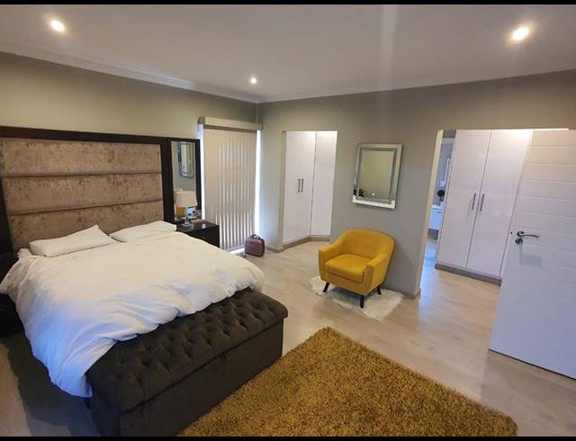 3 BEDROOM TOWNHOUSE FOR SALE IN IZINGA